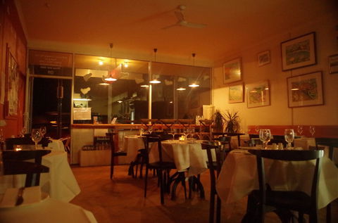 Sandy Feet Cafe And Health Foods - Pubs Sydney 1