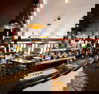The Cecil Hotel - Southport - Pubs Sydney