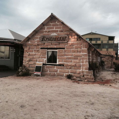 Old Pearler Restaurant - Pubs Sydney 0