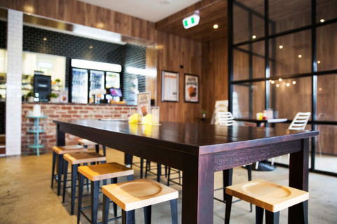 Albion Charles - Pubs Sydney 0