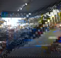 Lou's Cafe Restaurant - Pubs Sydney