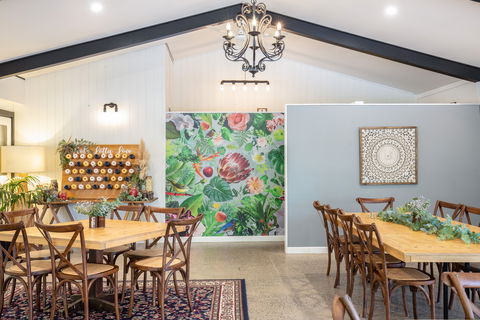 The Apple Farm - Pubs Sydney 0