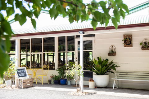 The Apple Farm - Pubs Sydney 2