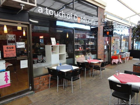 A Touch Of Dutch - Pubs Sydney 0