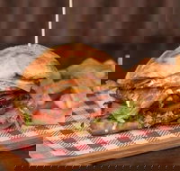 Lone Star Rib House - Springfield - Pubs Sydney