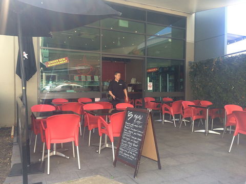 Q Bites Cafe - Pubs Sydney 0
