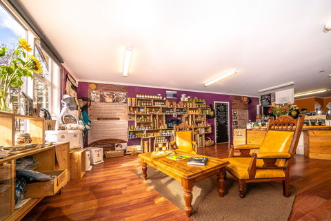 The Honey Pot - Huonville - Pubs Sydney 1