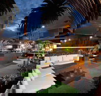 Arco Ski Lodge - Pubs Sydney