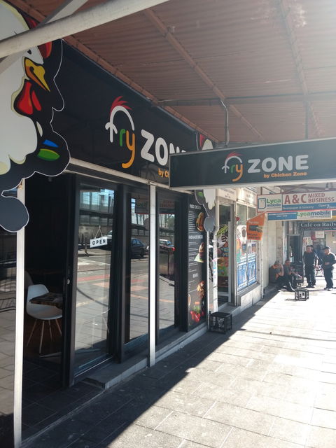Fry Zone By Chicken Zone - Pubs Sydney 0