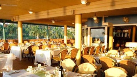 La Beach Restaurant - Pubs Sydney 1
