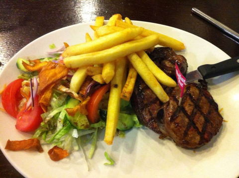 Central Cafe Queanbeyan - Pubs Sydney 0