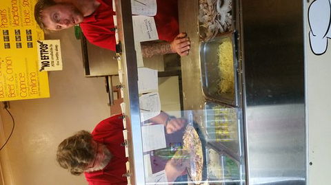 Bruce's Ozzie Pizza & Ribs - Pubs Sydney 0
