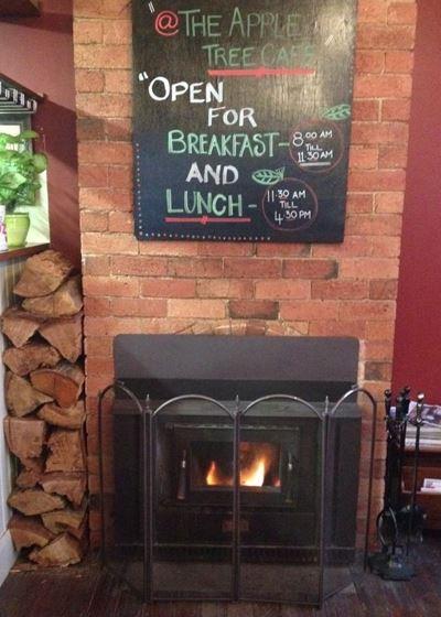 The Apple Tree Cafe - Pubs Sydney 6