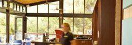 Bunkers Beach House - Pubs Sydney 8