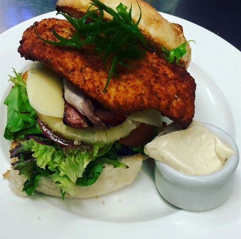 Lindsay's Cafe - Pubs Sydney 7