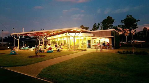 The Foreshore Restaurant & Cafe - Pubs Sydney 0