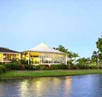 Emerald Lakes Golf Club - Pubs Sydney