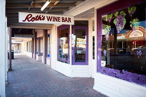 Roth Wine Bar - Pubs Sydney 0