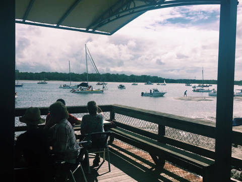 Tin Can Bay Yacht Club Bistro - Pubs Sydney 4