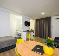 Glenmore Palms Motel - Pubs Sydney