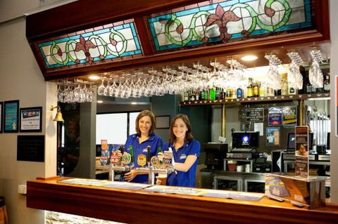 Manning River Hotel - Pubs Sydney 1