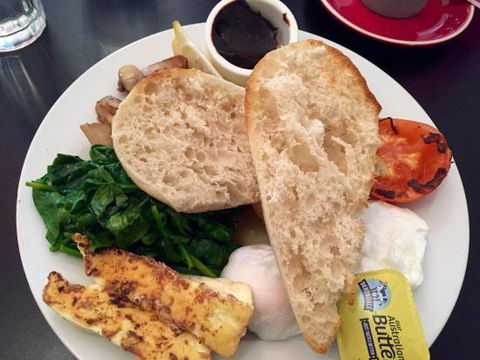 Vee's Cafe - Pubs Sydney 0