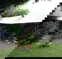 The Last Tucker Coffee Shop and Art Gallery and Bed  Breakfast - Pubs Sydney