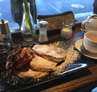 The Lansdowne Cafe - Pubs Sydney