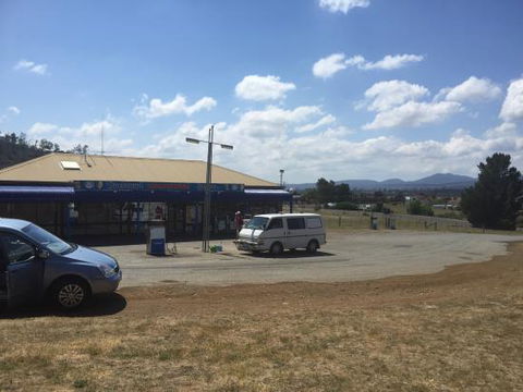 Buckland Roadhouse - Pubs Sydney 0