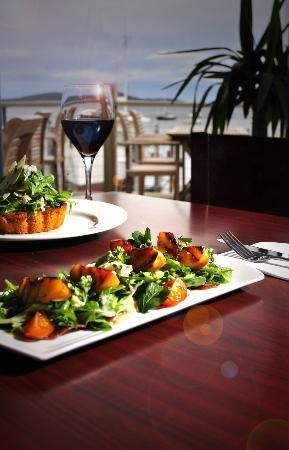 Dunalley Waterfront Cafe - Pubs Sydney 0