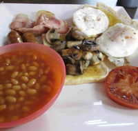 Molly's Great Food Cafe - Pubs Sydney