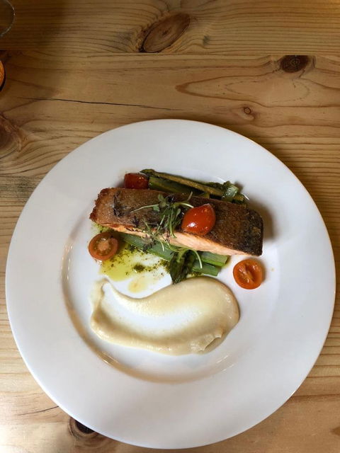 The Fox & Hounds Inn Restaurant - Pubs Sydney 4