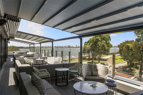 The Point Bar & Grill - Pubs Sydney 0