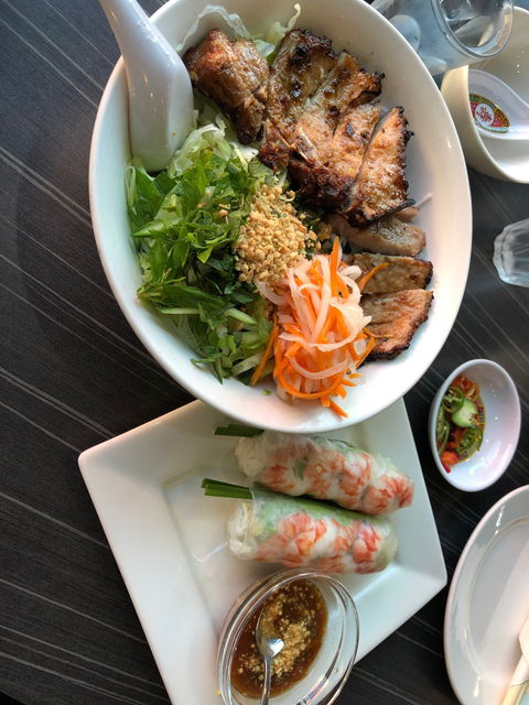 Viet Hoa Vietnamese Restaurant - Pubs Sydney 2