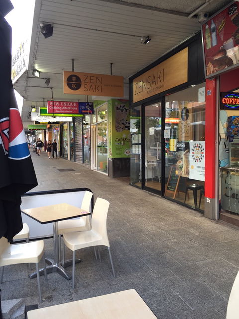 Zensaki Sushi And Izakaya - Pubs Sydney 4