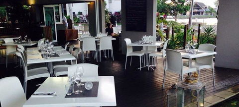 Lime Tree Bar & Restaurant - Pubs Sydney 1
