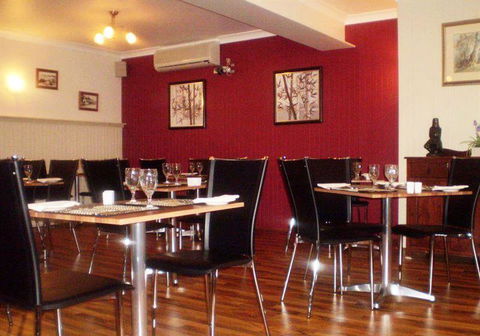The Bay Cafe - Pubs Sydney 7
