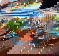 Hedland Harbour Cafe - Pubs Sydney