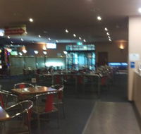Challa Gardens Hotel - Pubs Sydney