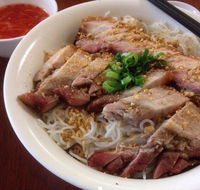 Yen Linh - Pubs Sydney