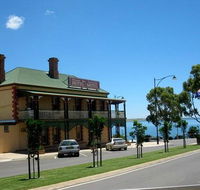 Streaky Bay Hotel - Pubs Sydney