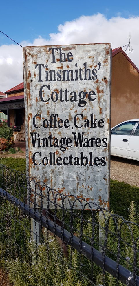 The Tinsmith's Cottage - Pubs Sydney 4