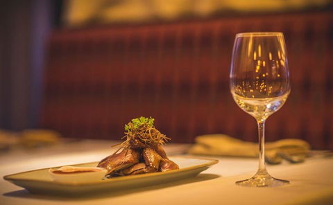Wild Duck Fine Asian Cuisine - Pubs Sydney 9