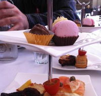 Decadent C's - Pubs Sydney