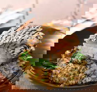 Commercial Hotel Motel Bistro - Pubs Sydney
