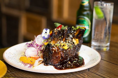 QT Kitchen - Pubs Sydney 0