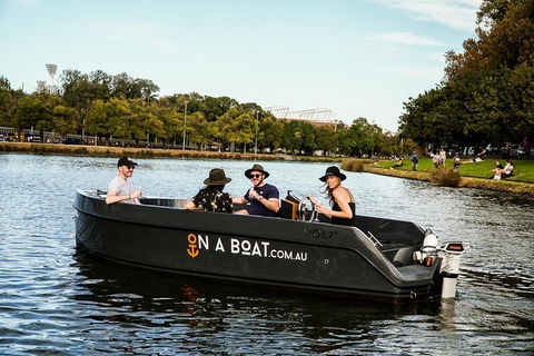 2-Hour Boat Rental In Melbourne - Pubs Sydney 2