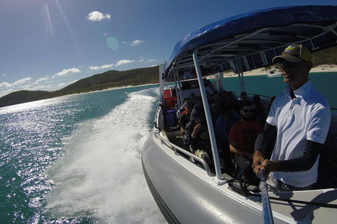 Whitehaven Beach Day Tour With Snorkel In Whitsundays Island - Pubs Sydney 2