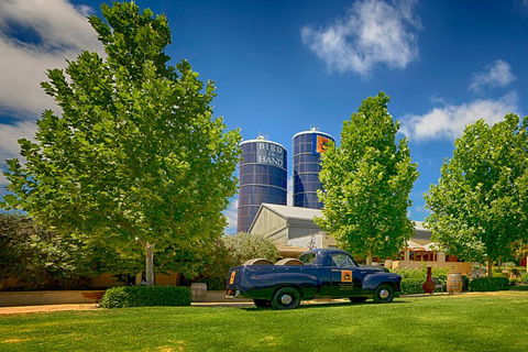 Small Group Adelaide Hills And Hahndorf Hideaway Tour From Adelaide - Pubs Sydney 4