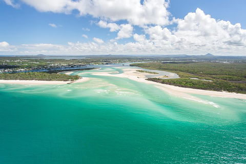 Deluxe Seaplane Tour Noosa To Glasshouse Adventure For 2 With Photobook - Pubs Sydney 0